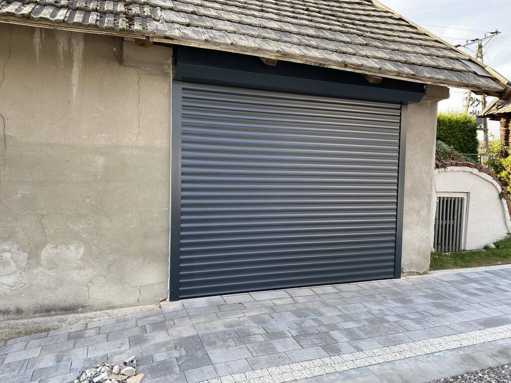 Brama Rolowana kolor Antracyt profil PA77