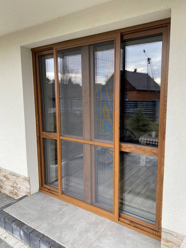 Moskitiera przesuwna Złoty Dąb.