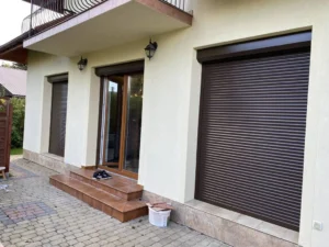 Rolety zewnętrzne system adaptacyjny kolor Brąz - PA39/09